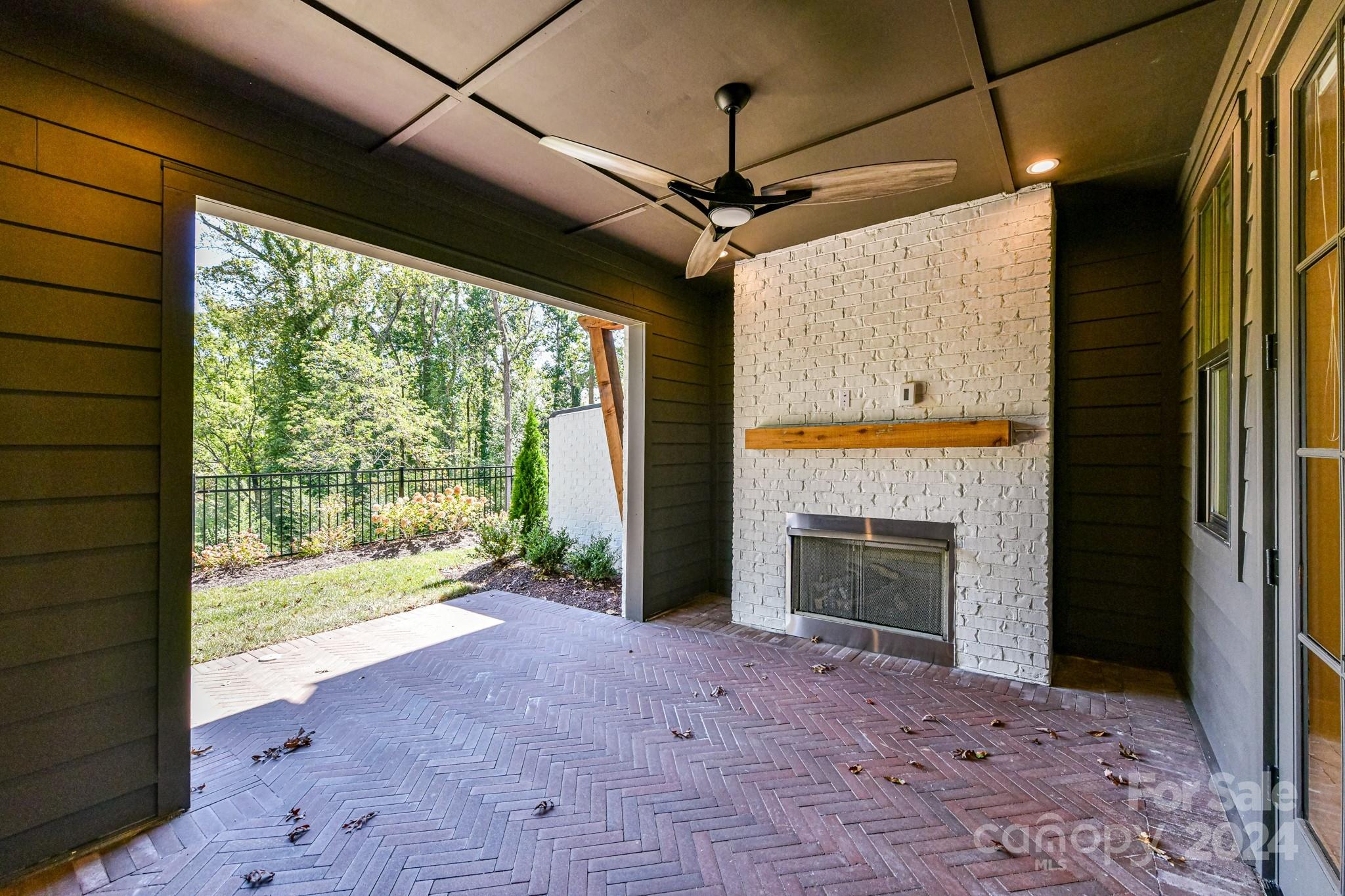 The Nolen Townes - Residential