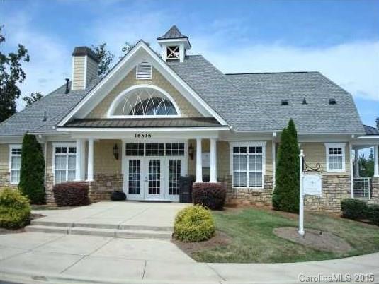 Old Stone Crossing - Residential