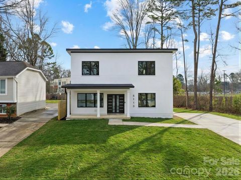 5113 Banfshire Road Charlotte NC 28215