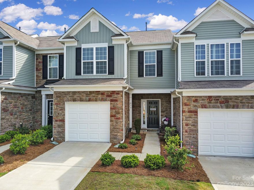 Gorgeous Townhome ft Many Builder Upgrades & More! Kitchen ft Granite Counters, Subway Tile Backsplash, Breakfast Bar, & Stainless Appliances. Open Concept Main w/ Dining Area, Family Room ft Gas Fireplace, & Half Bath. Large Prrimary Bedroom w/ Tray Ceiling, En-Suite Bath ft Double Sinks, & Walk-In Closet. Two Secondary Bedrooms, Laundry, & Full Bath Round Out The Second Level. Catawba Village ft a Community Pool, Clubhouse & Walking Trails. Conveniently Located w/i Fort Mill School District. Close to I-77, Steele Creek, Carowinds, Grocers, Shops & More!