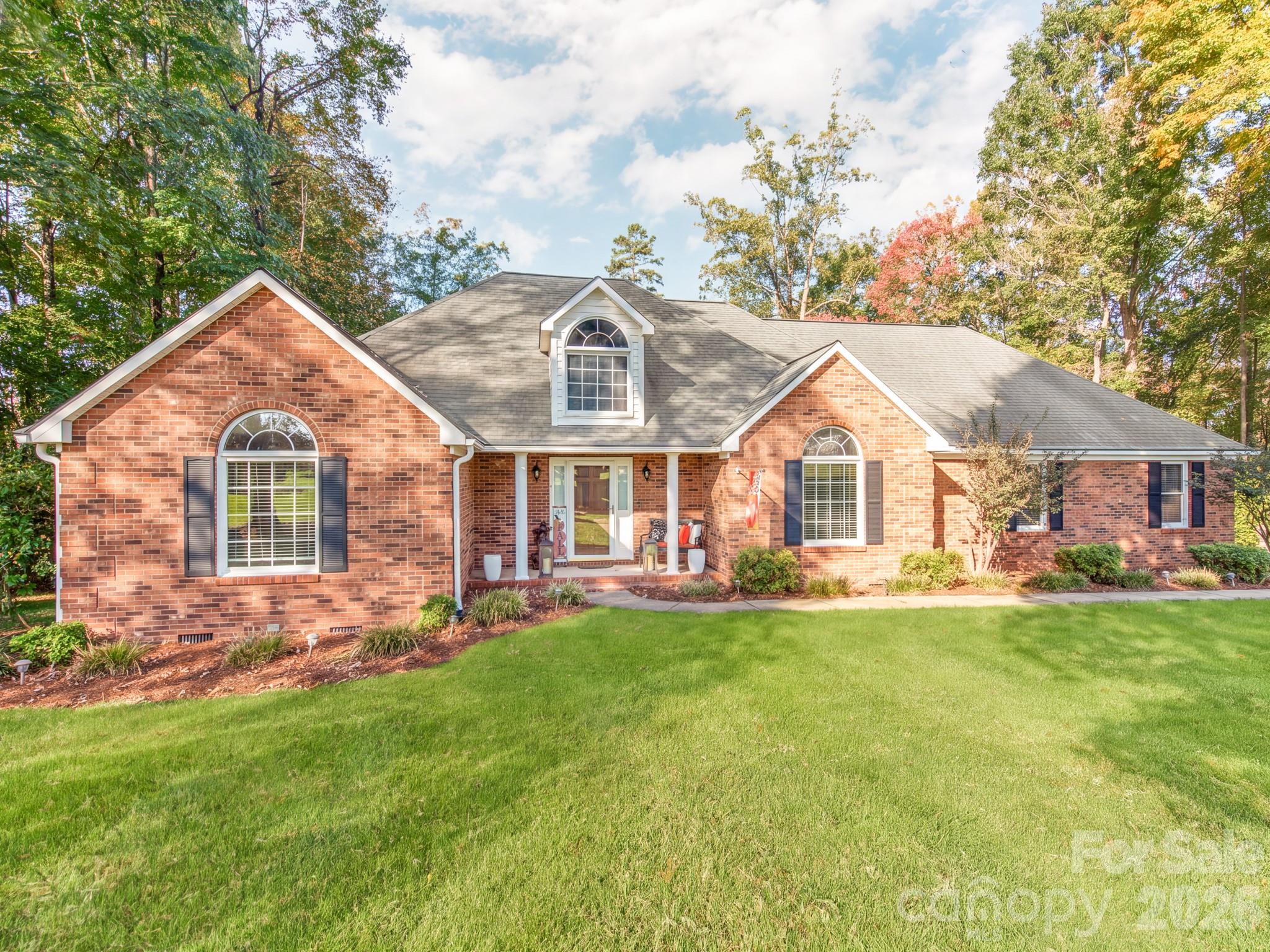 184 Foxglove Drive