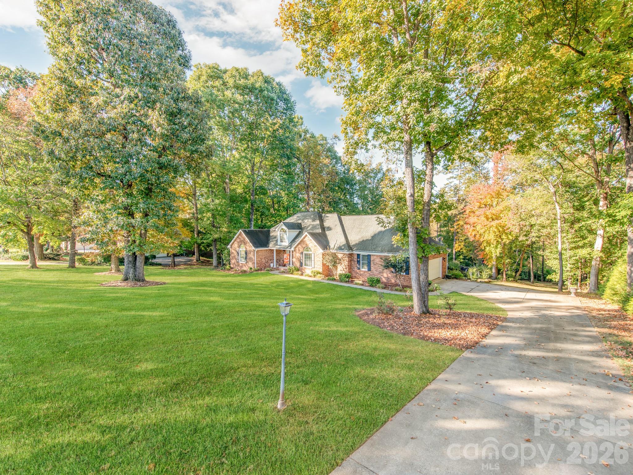 184 Foxglove Drive