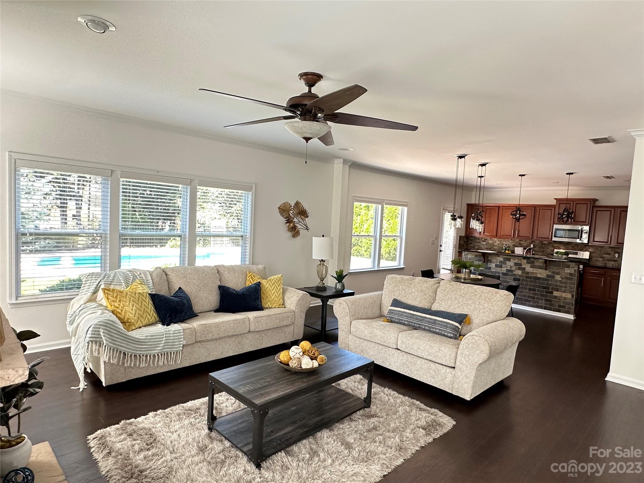 Lake Ridge - Residential