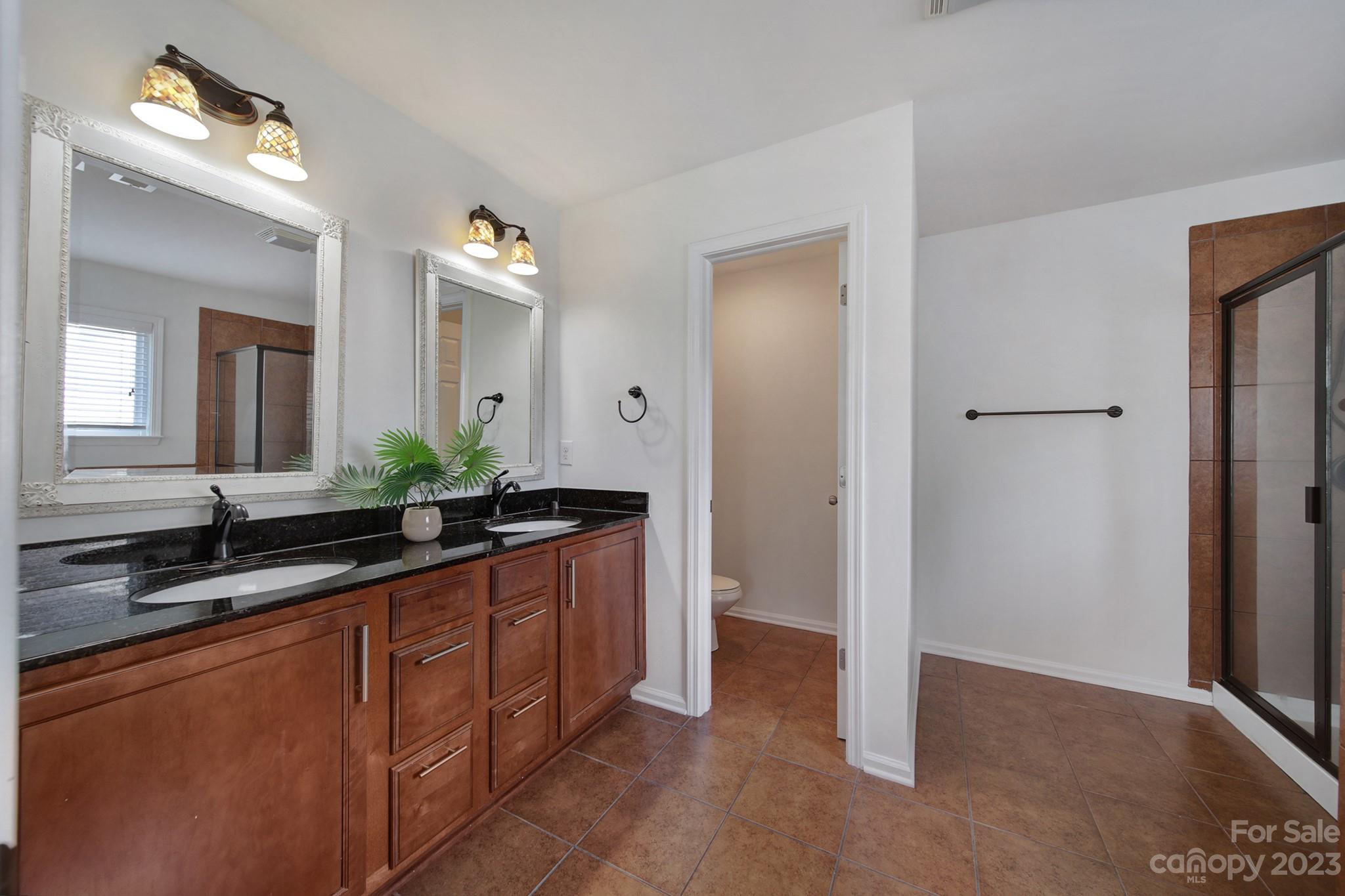 Lake Ridge - Residential