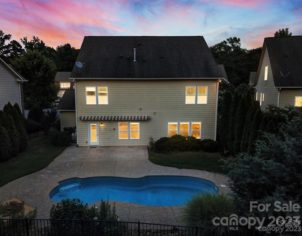 Lake Ridge - Residential