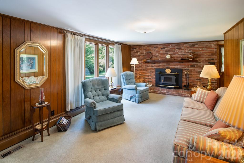 293 Dillardtown Road