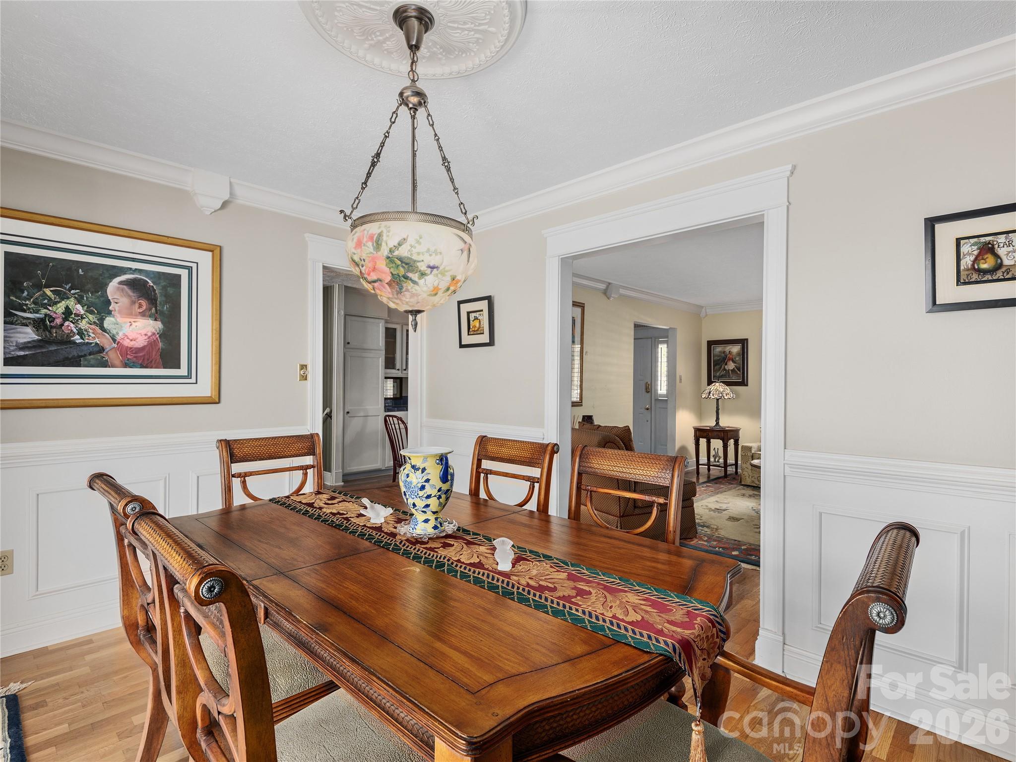 142 Twin Lakes Drive