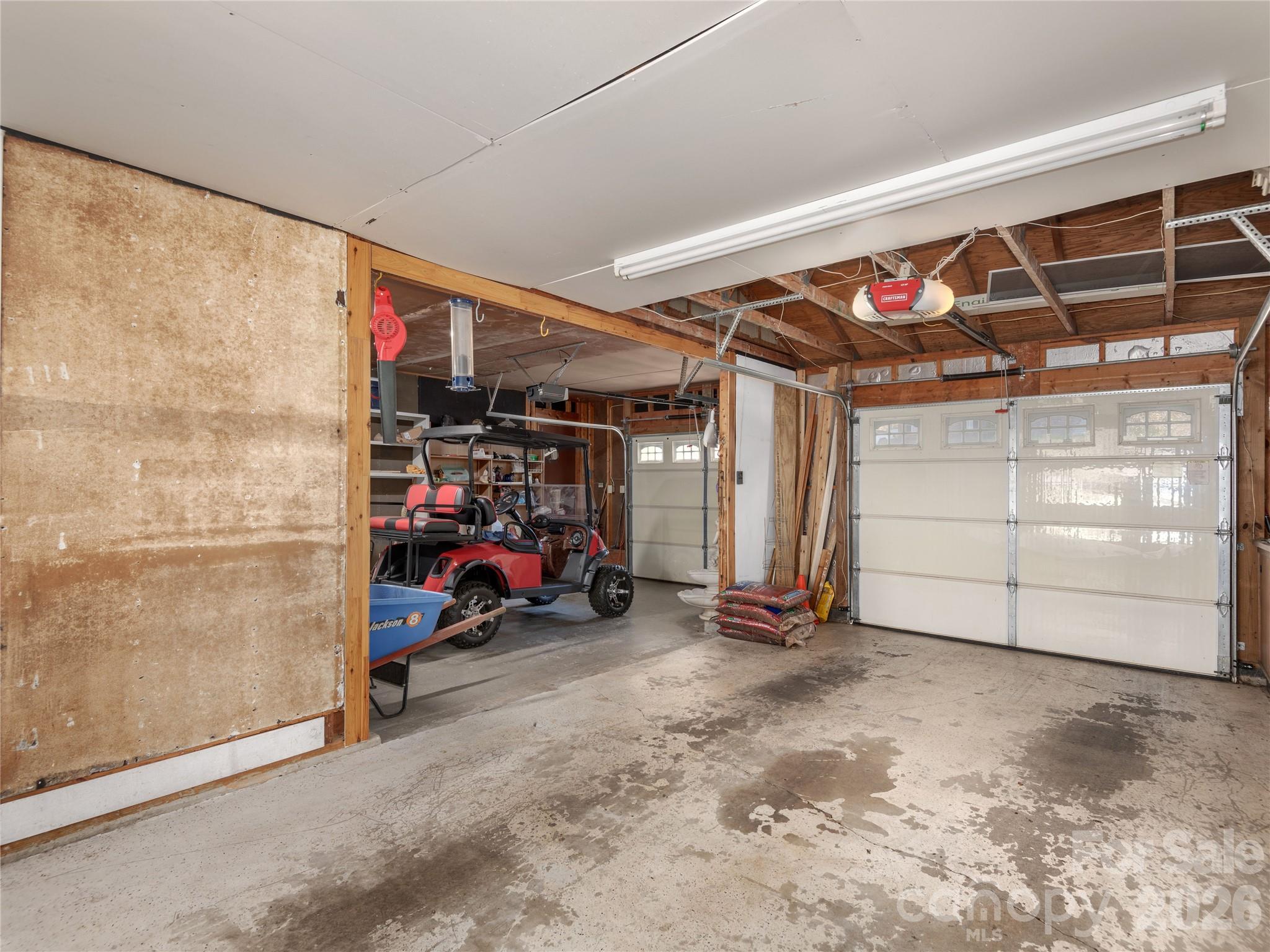 Twin Lakes - Residential