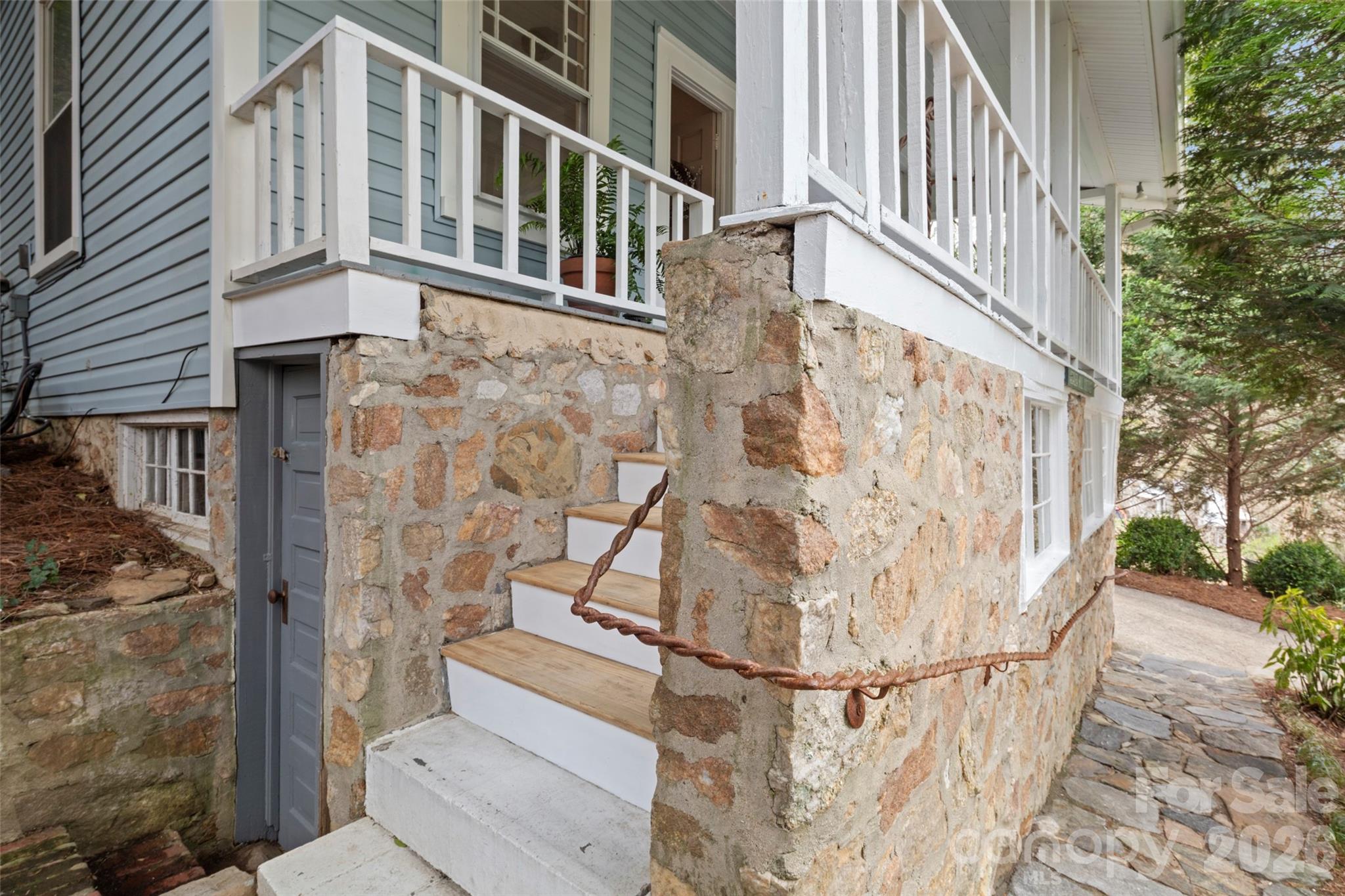 255 Hinson Terrace Drive