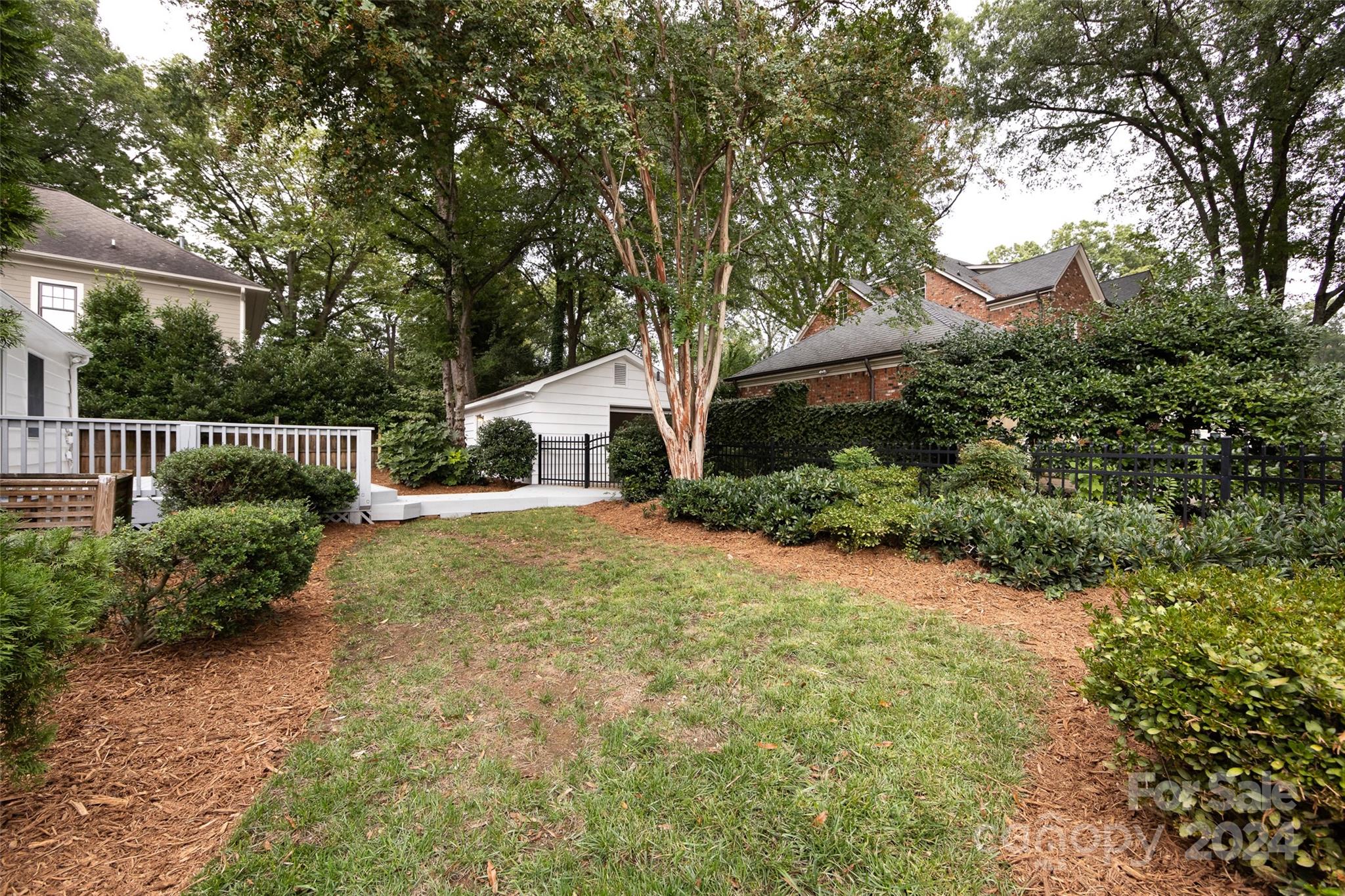 Myers Park - Residential