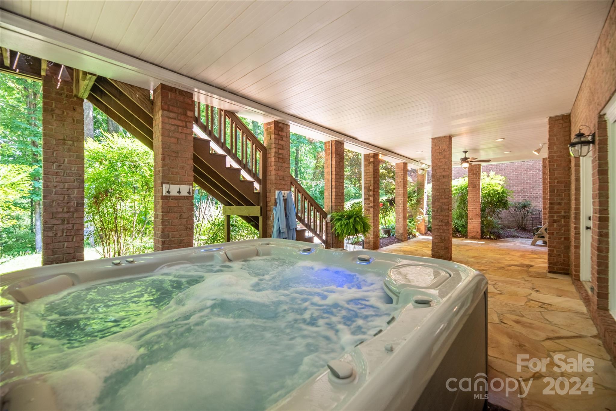 Cabin Woods - Residential