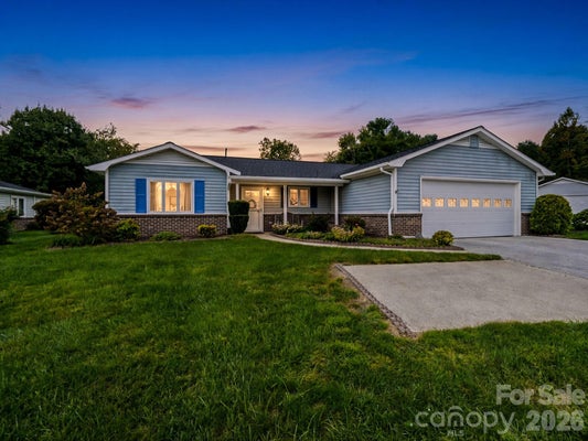 300 DELLFORD CT, HENDERSONVILLE, NC 28792 - Image 7f045578a4a2e981273daa364a9a2bdc/3866055873