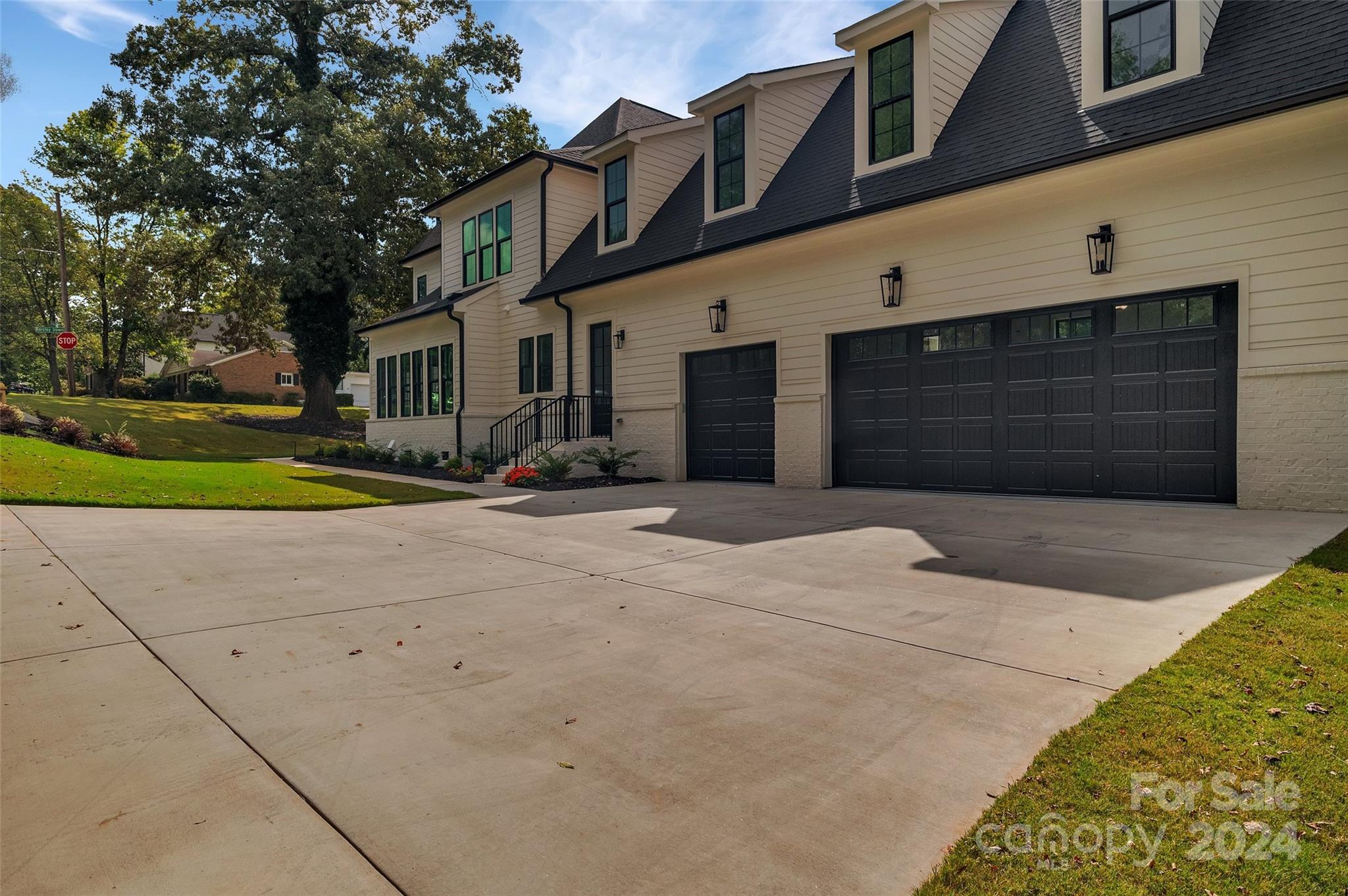 3500 Barclay Downs Drive