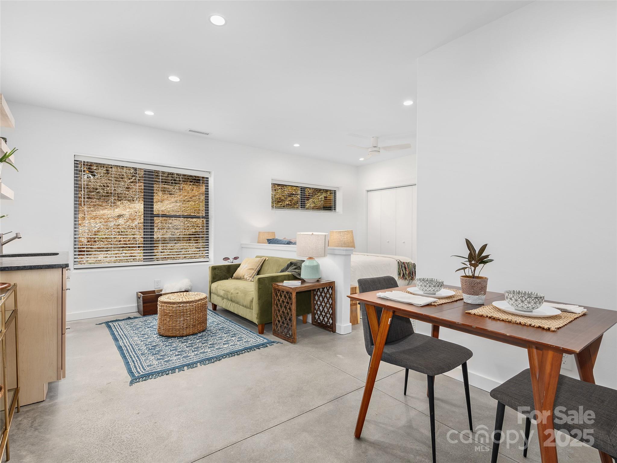 Chicken Hill - Residential