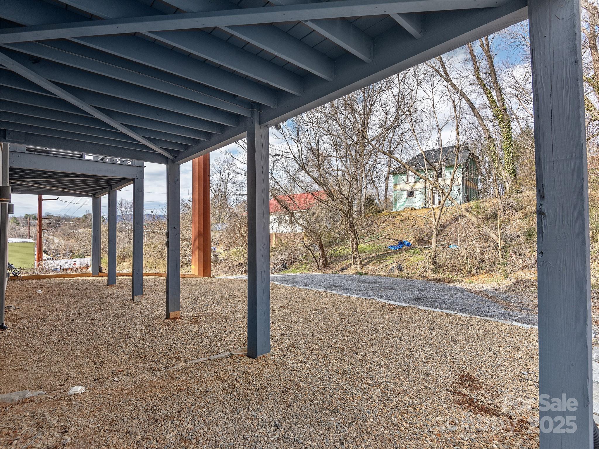 Chicken Hill - Residential