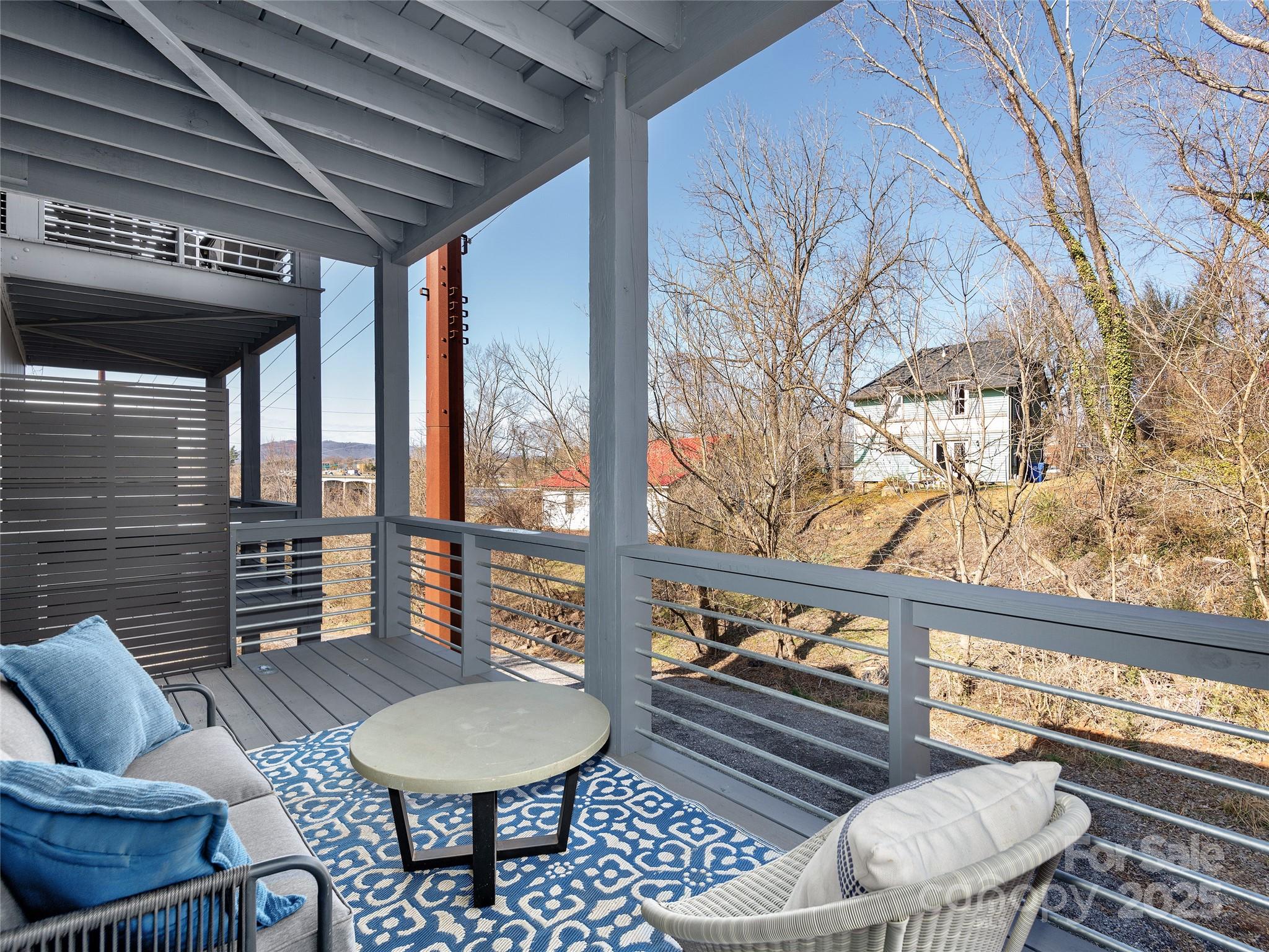 Chicken Hill - Residential