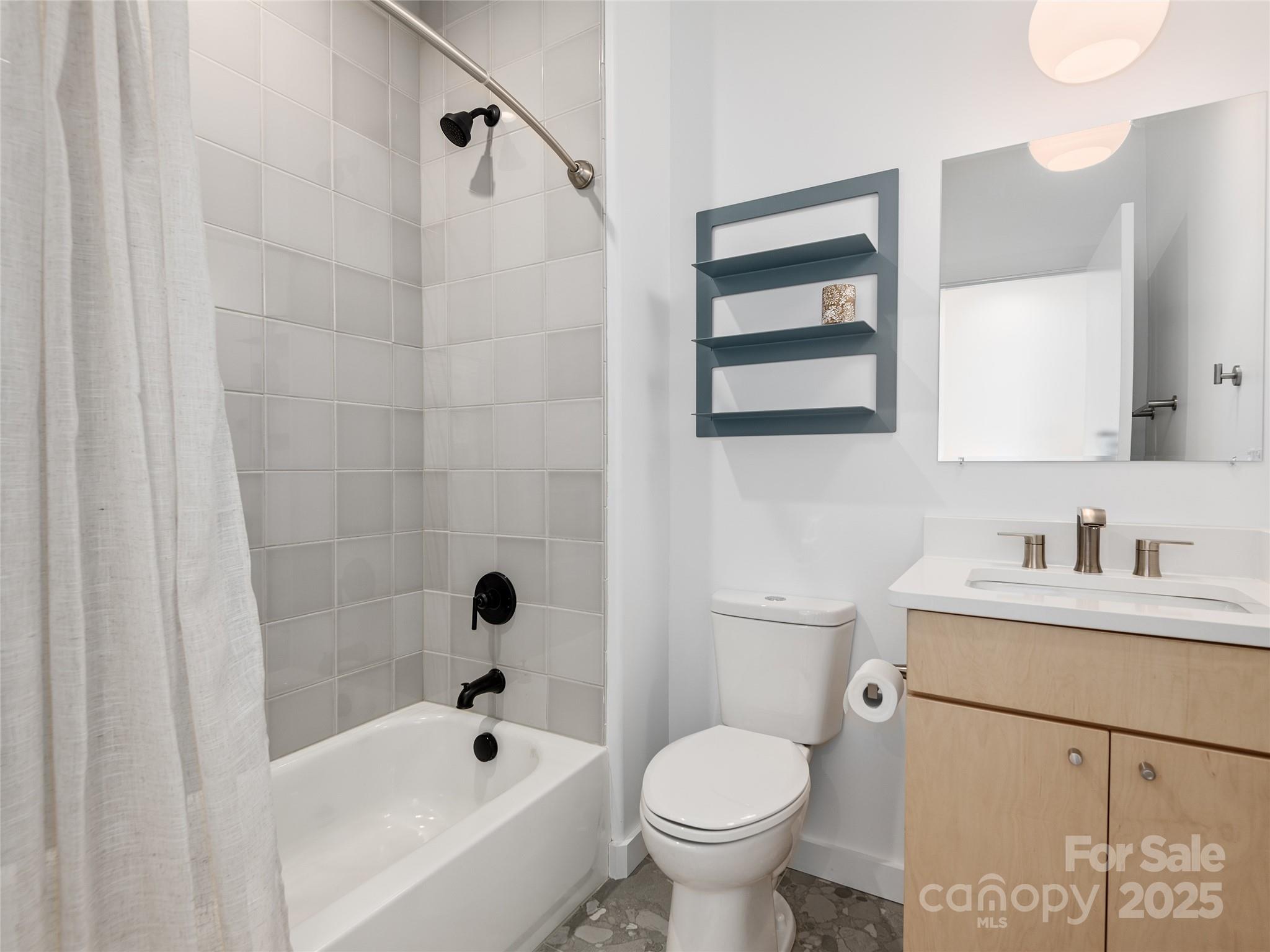 Chicken Hill - Residential