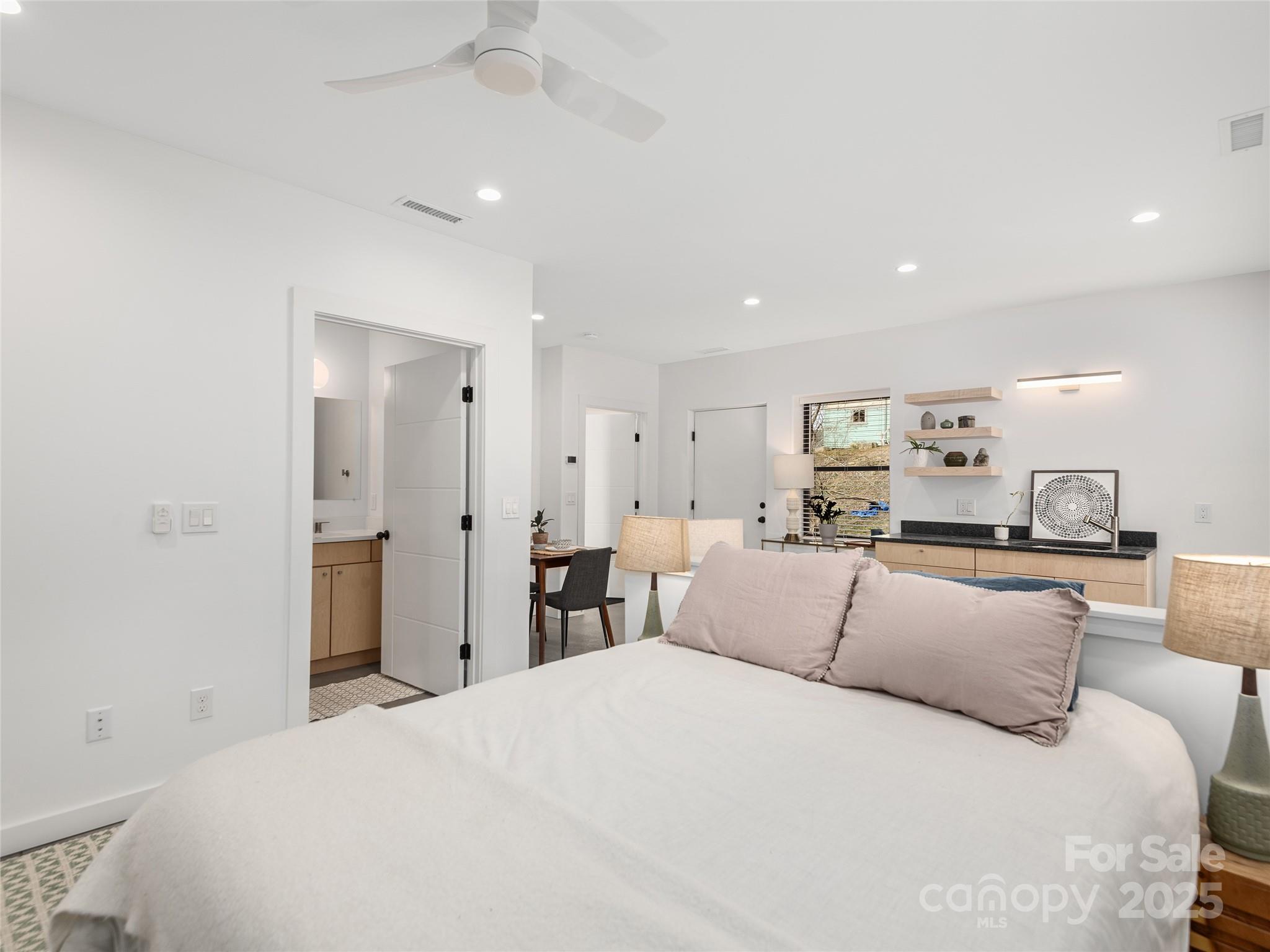 Chicken Hill - Residential