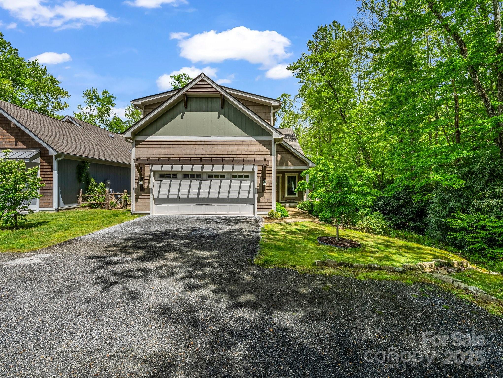 29 Stonehollow Lane