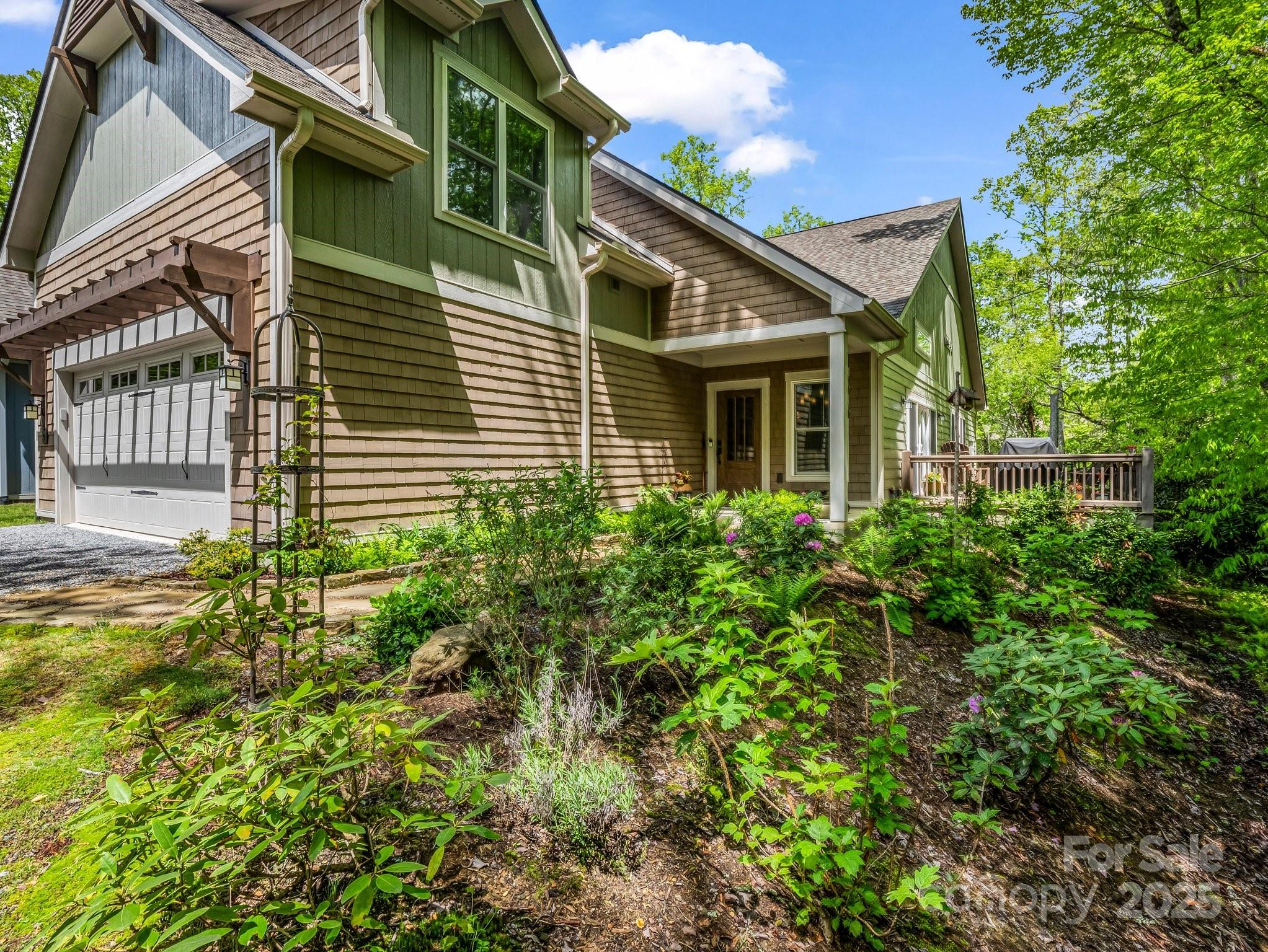 29 Stonehollow Lane