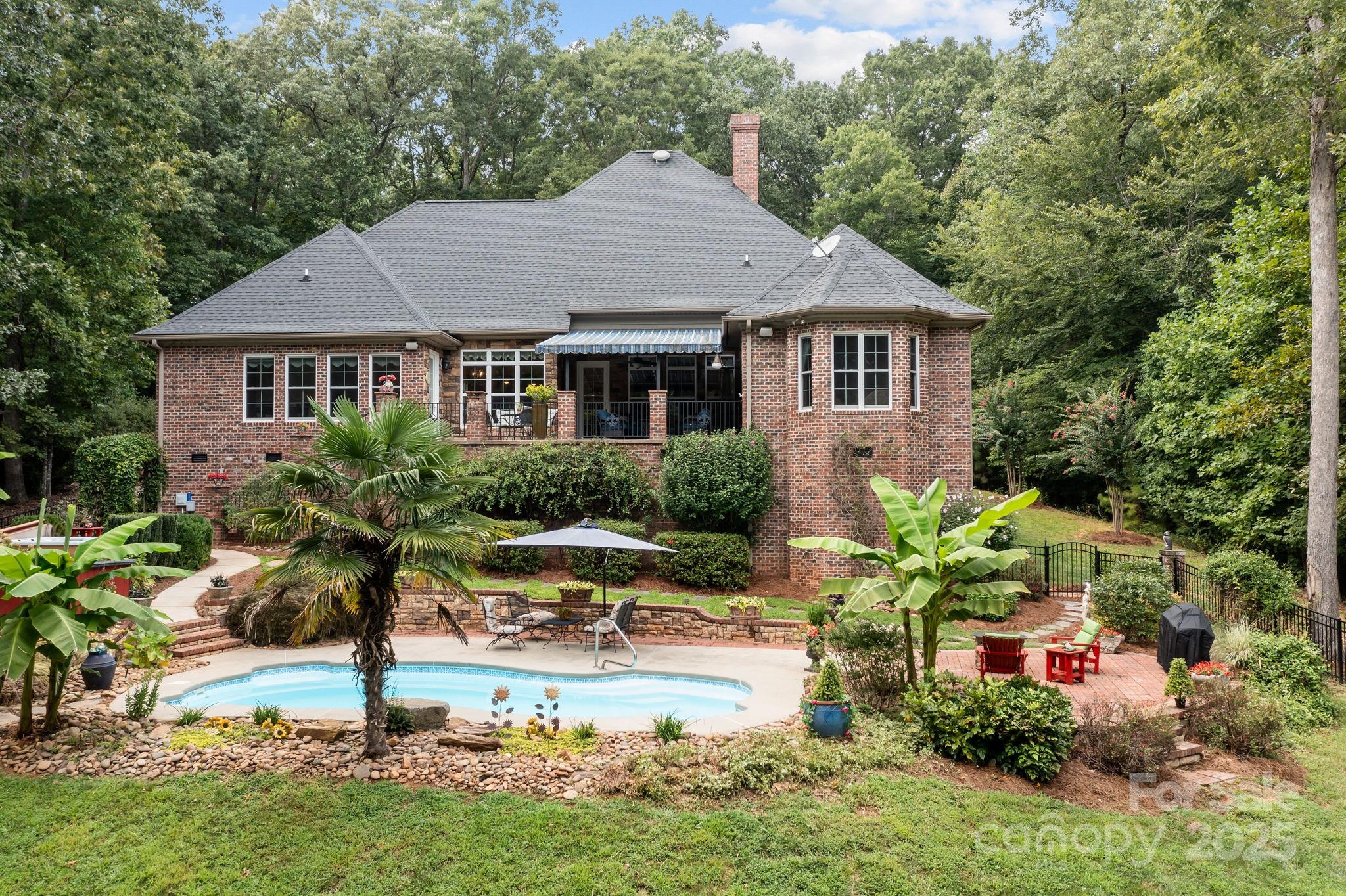 4364 Hager Mountain Lane