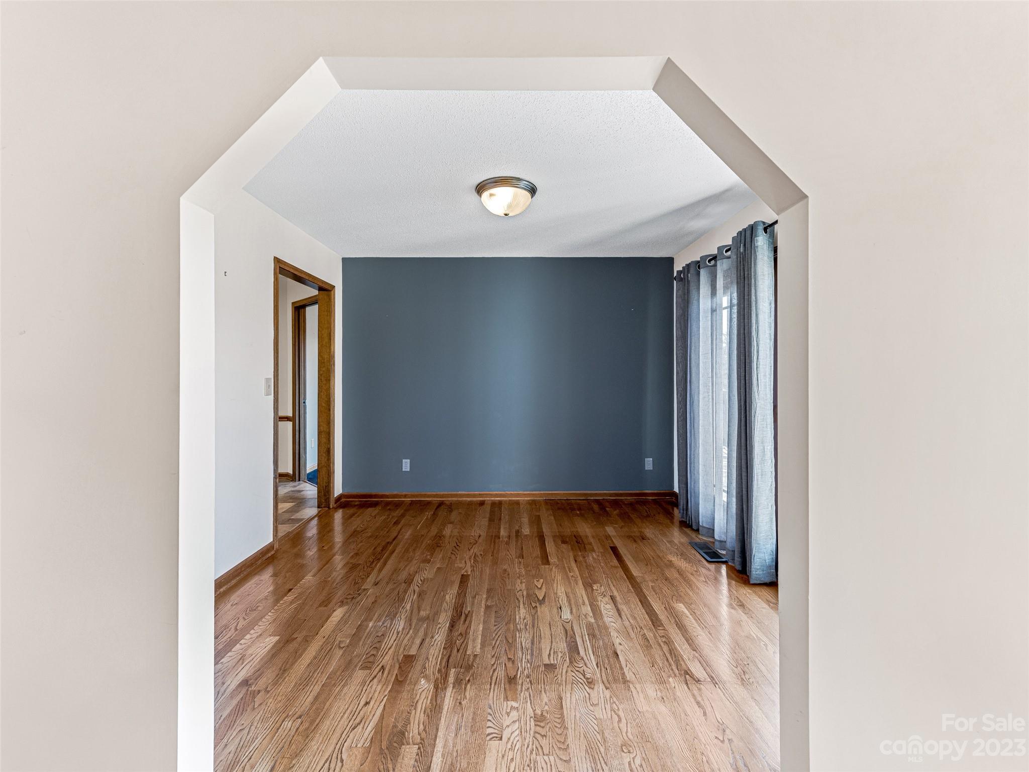 Foxwood Hills - Residential