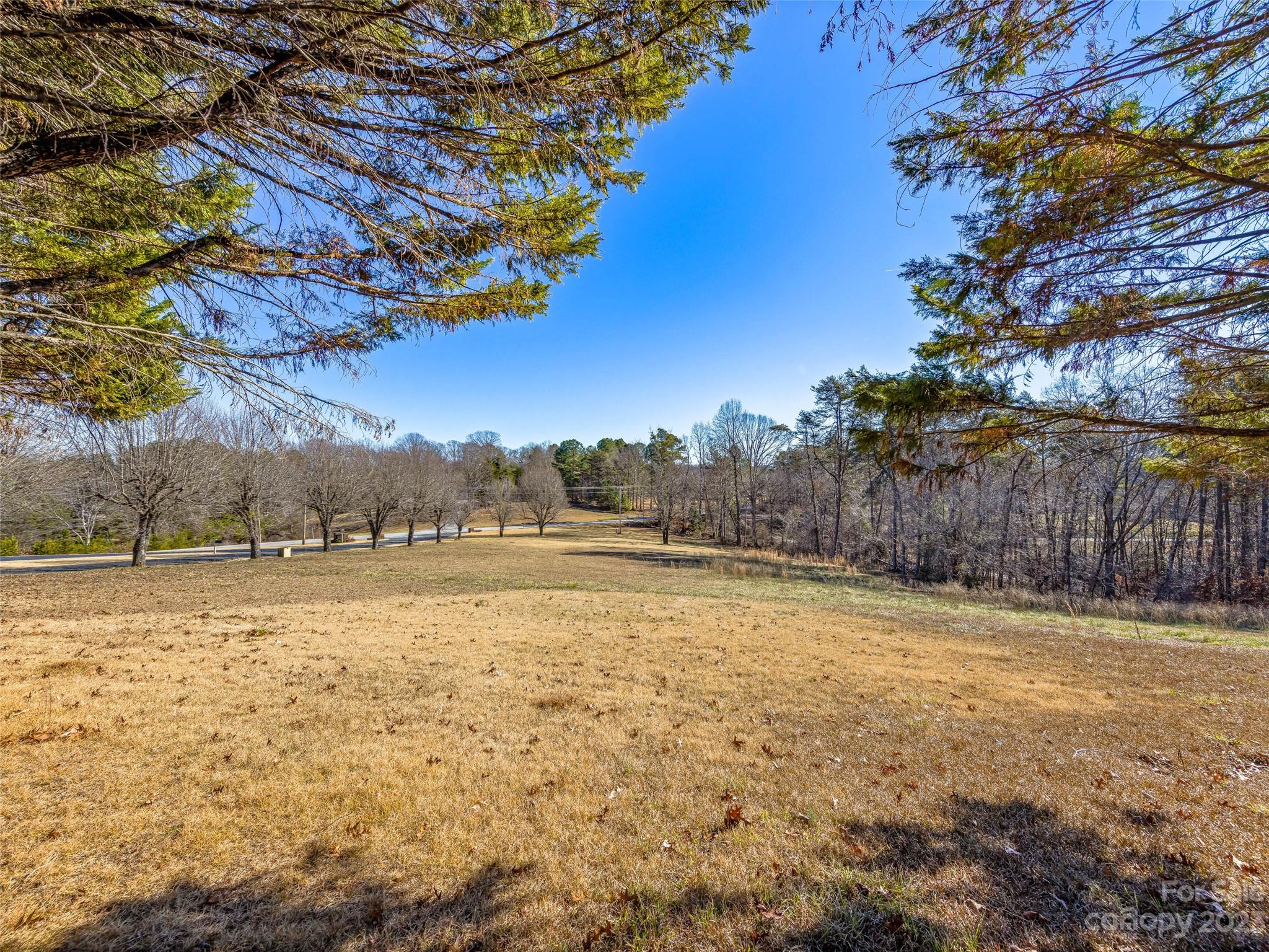 Foxwood Hills - Residential