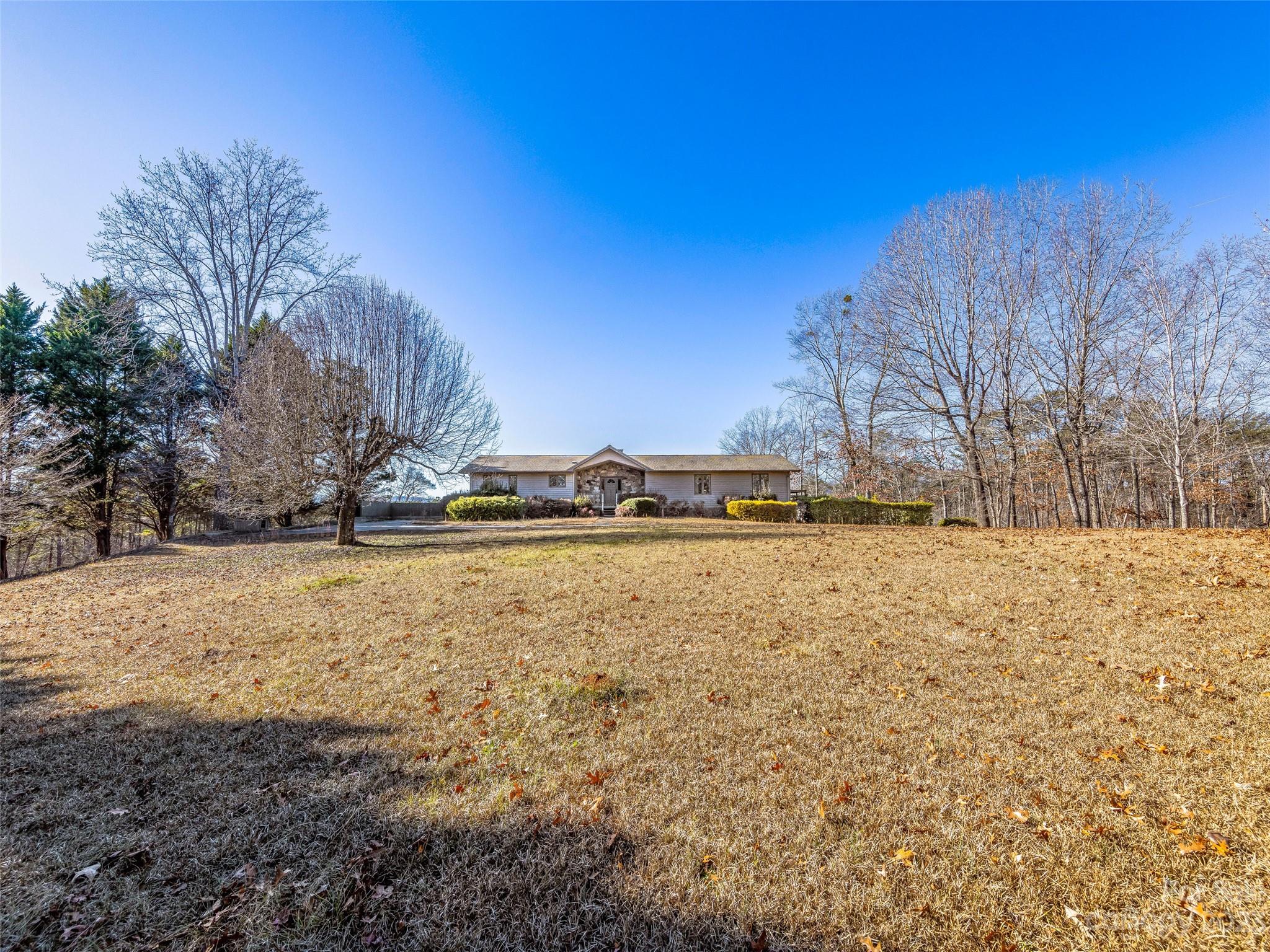 Foxwood Hills - Residential