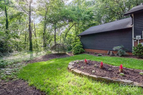 A home in Huntersville