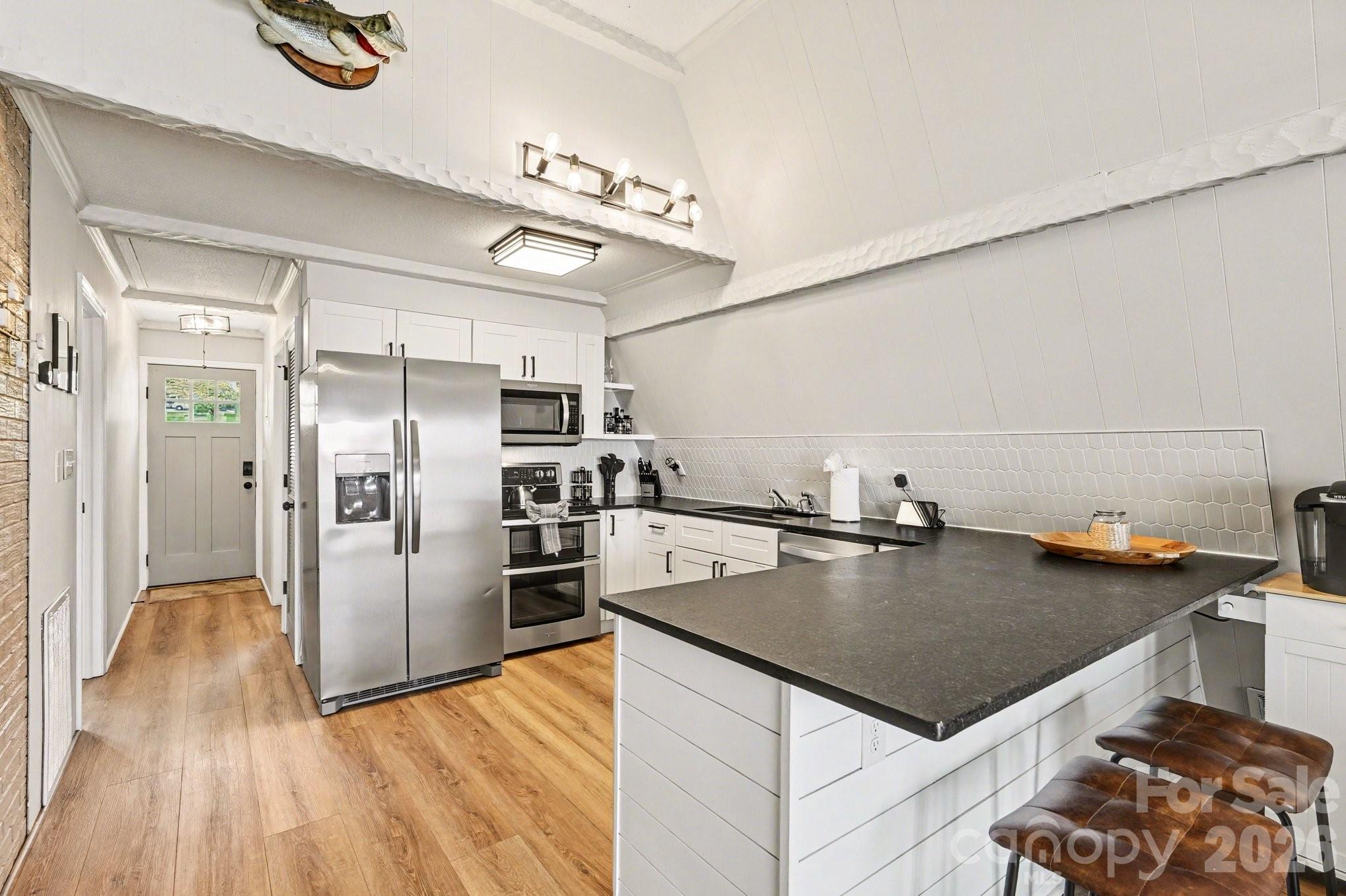 Lake Norman Bonanza - Residential