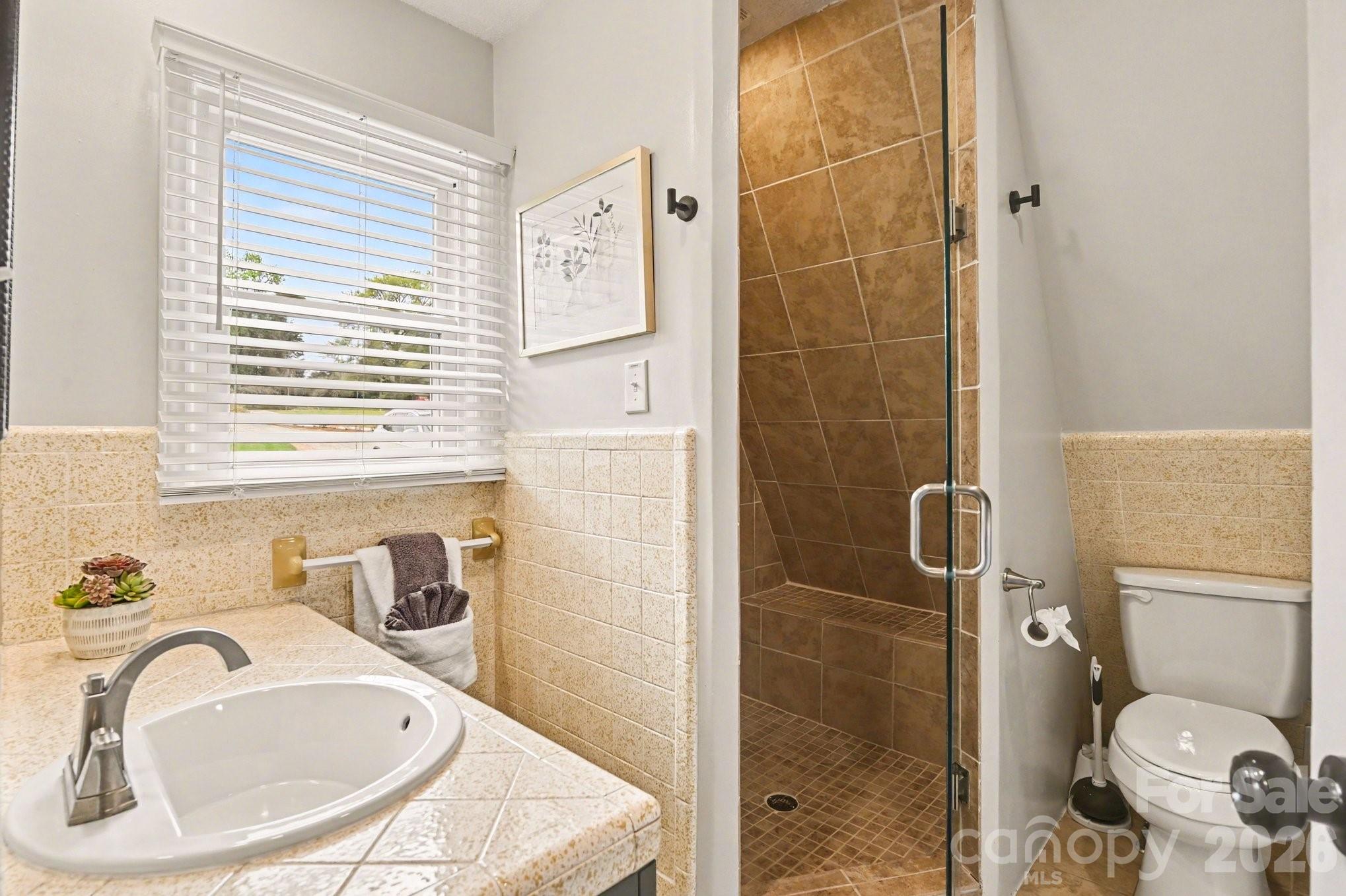 Lake Norman Bonanza - Residential