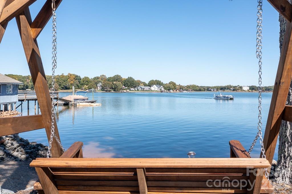 Lake Norman Bonanza - Residential