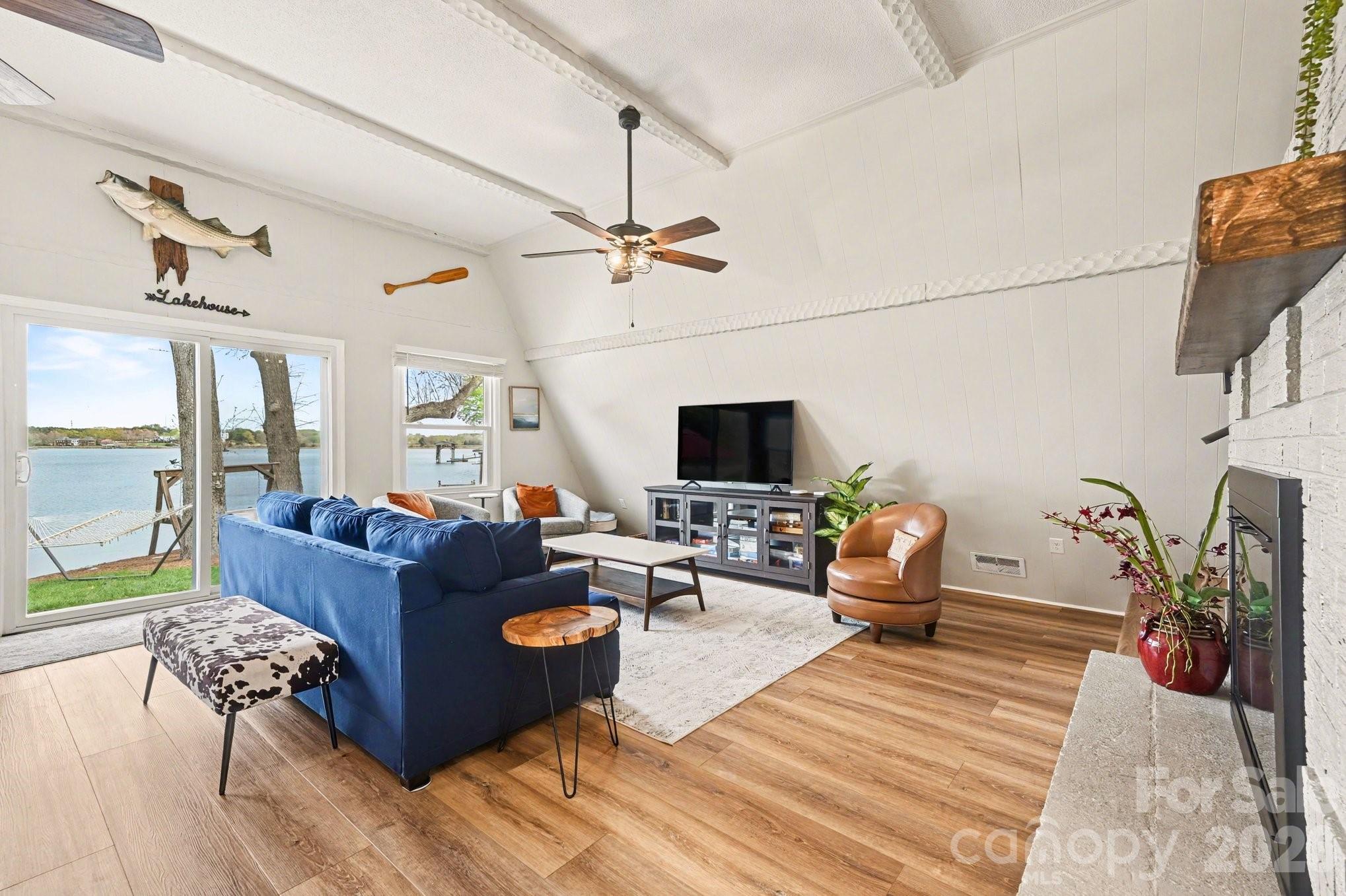 Lake Norman Bonanza - Residential