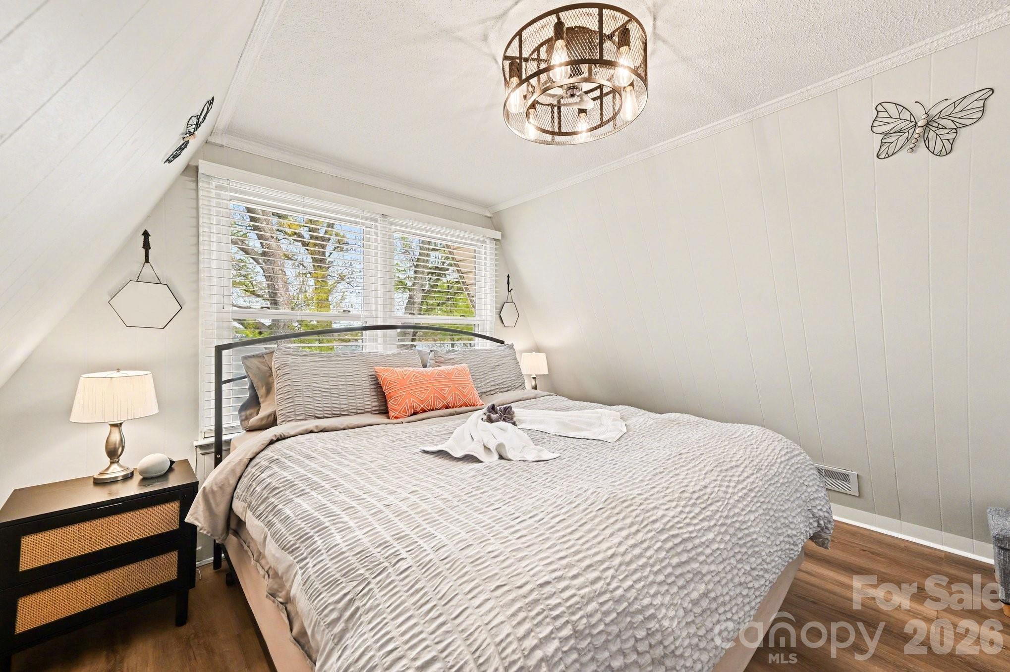 Lake Norman Bonanza - Residential