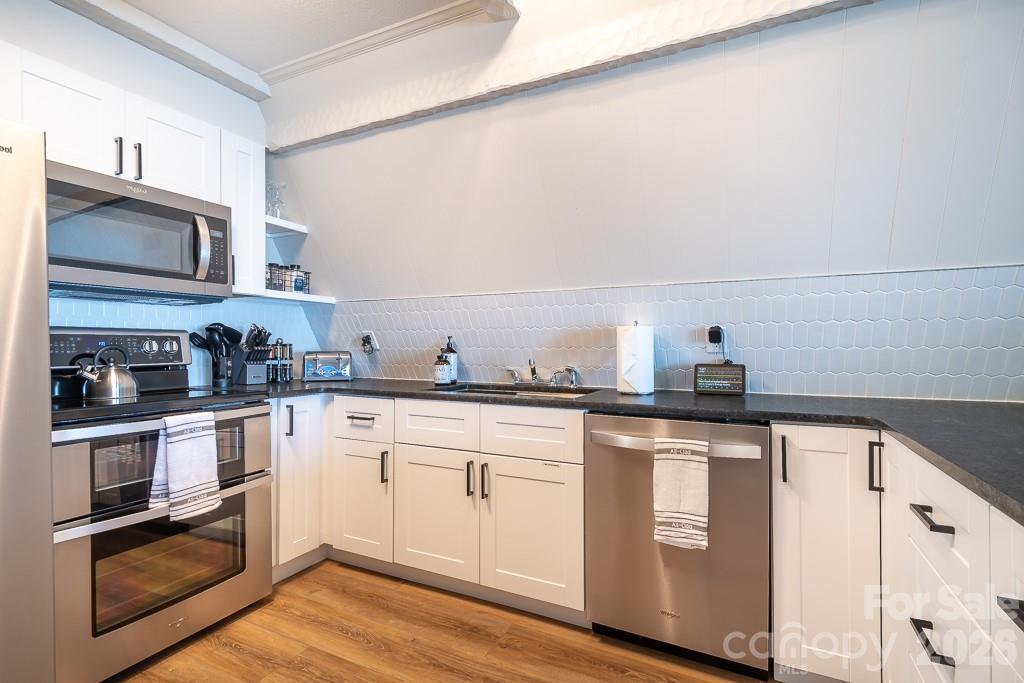 Lake Norman Bonanza - Residential