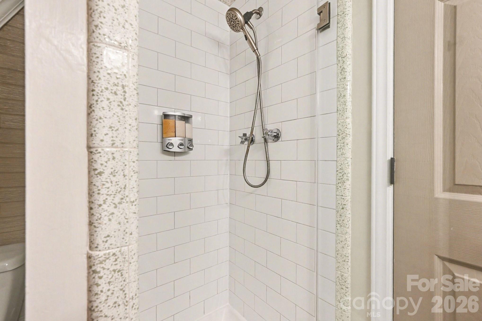 Lake Norman Bonanza - Residential