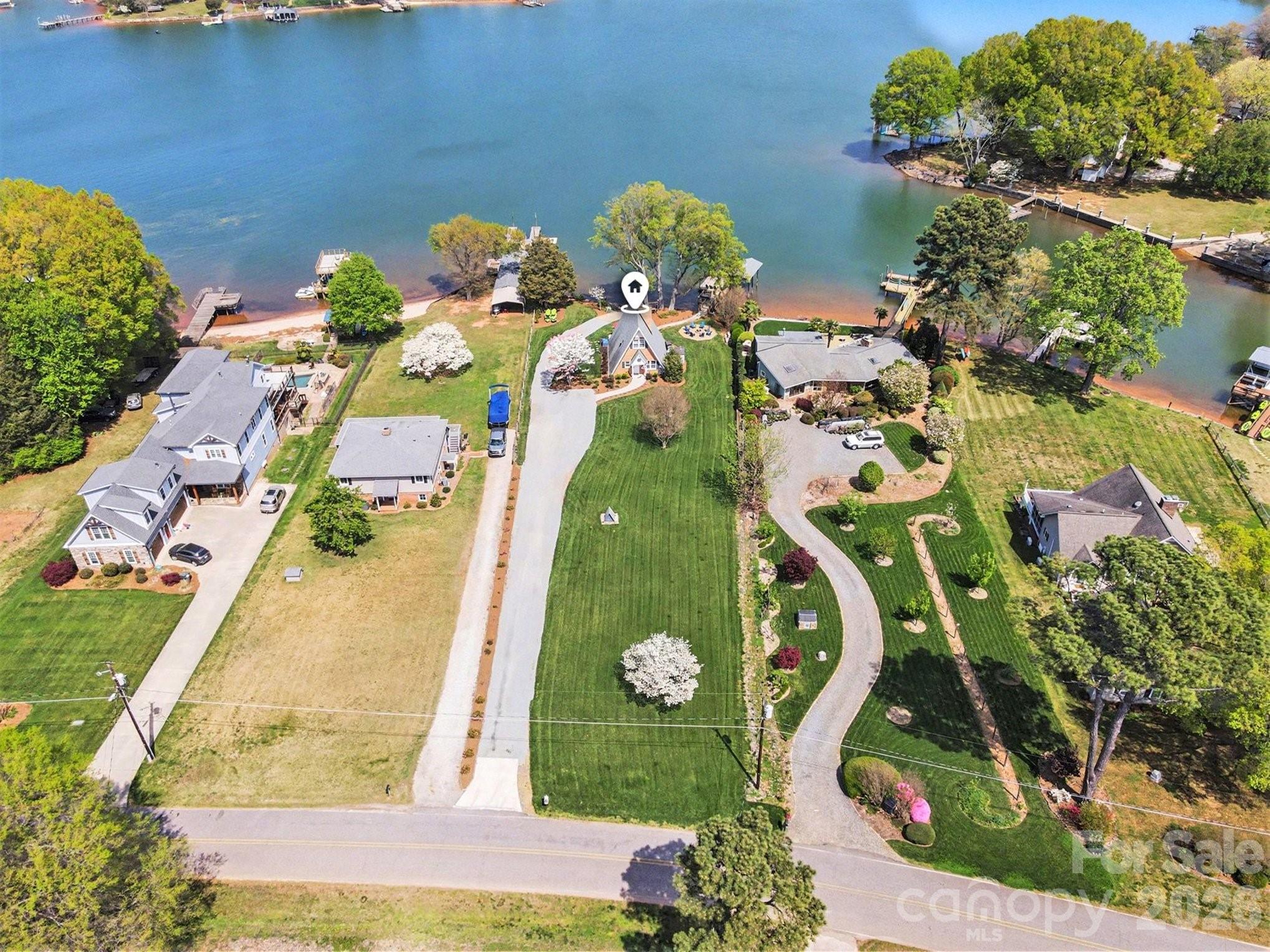 Lake Norman Bonanza - Residential