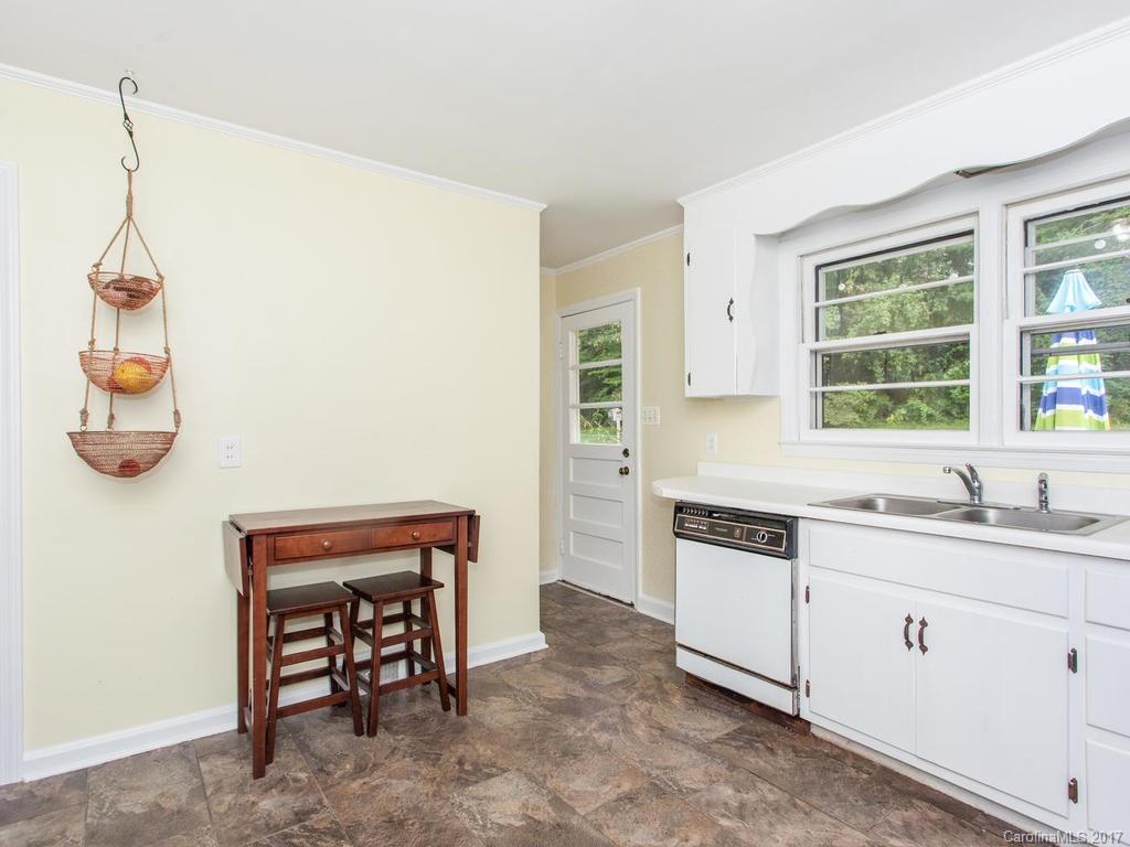 Royal Pines - Residential