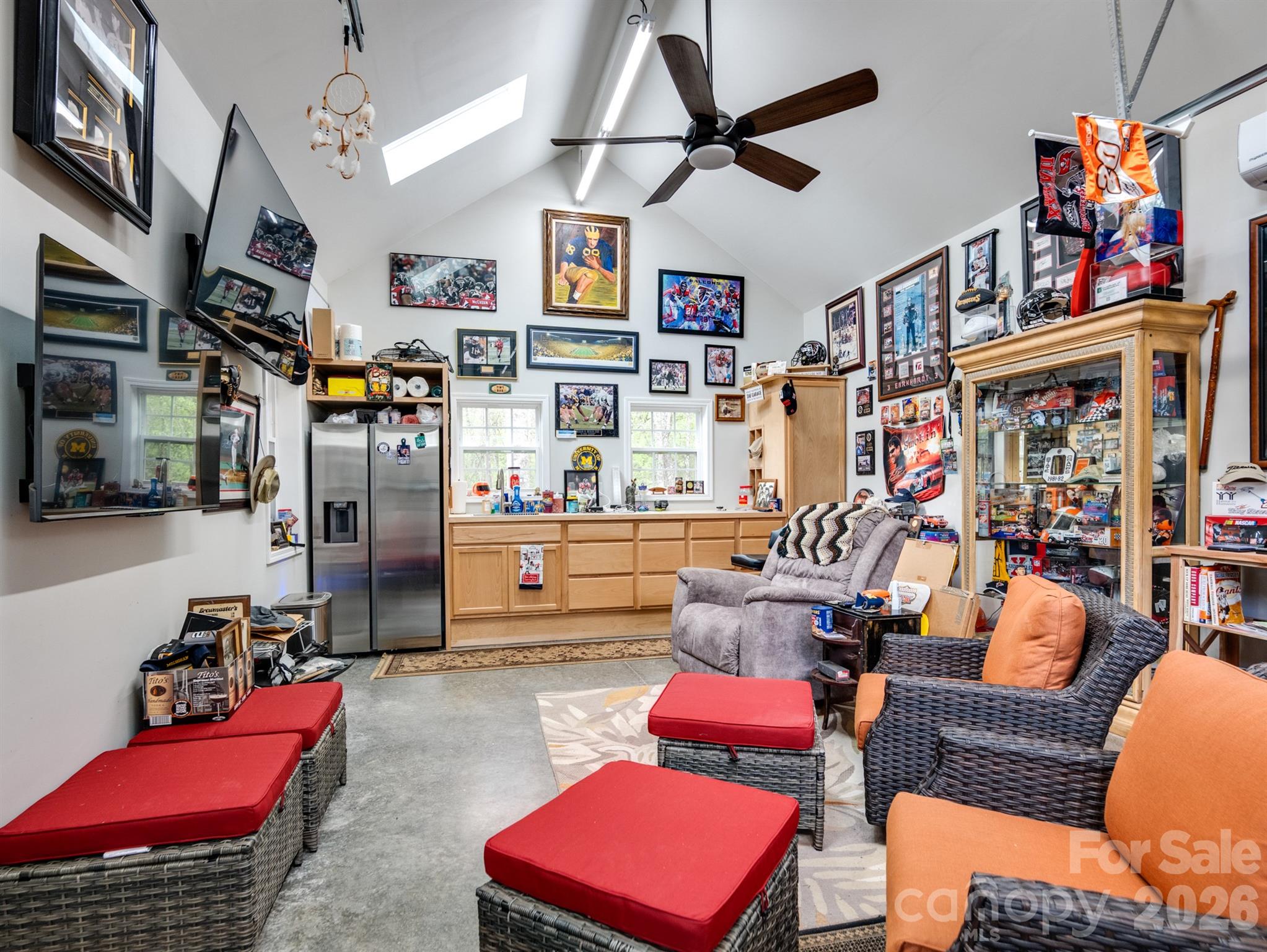 South Lakes - Residential