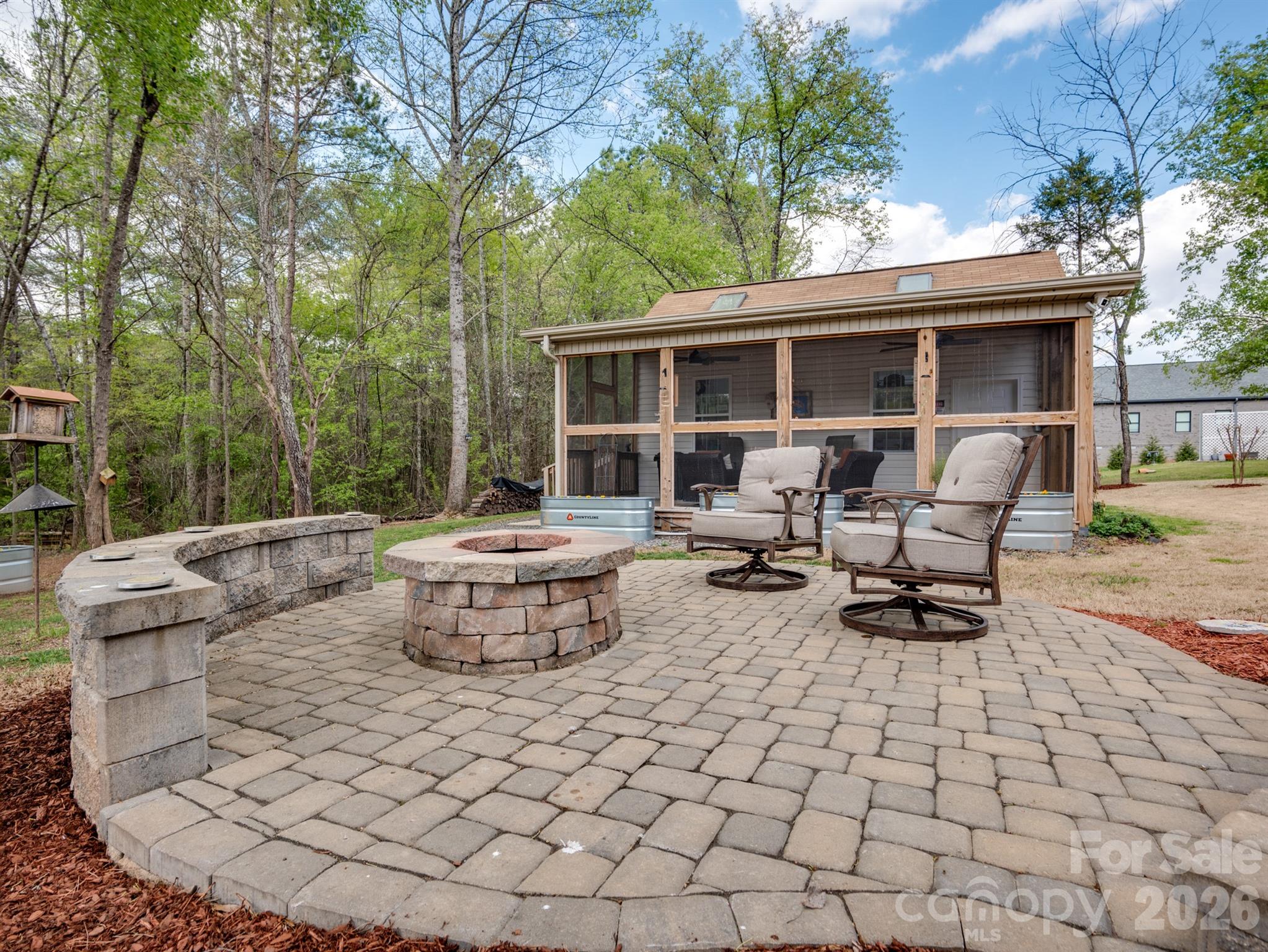 South Lakes - Residential