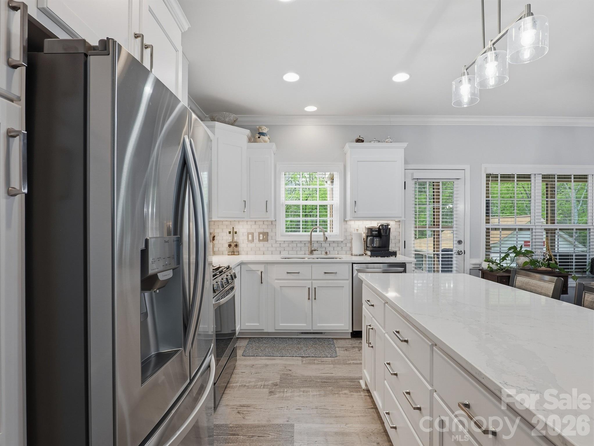 South Lakes - Residential