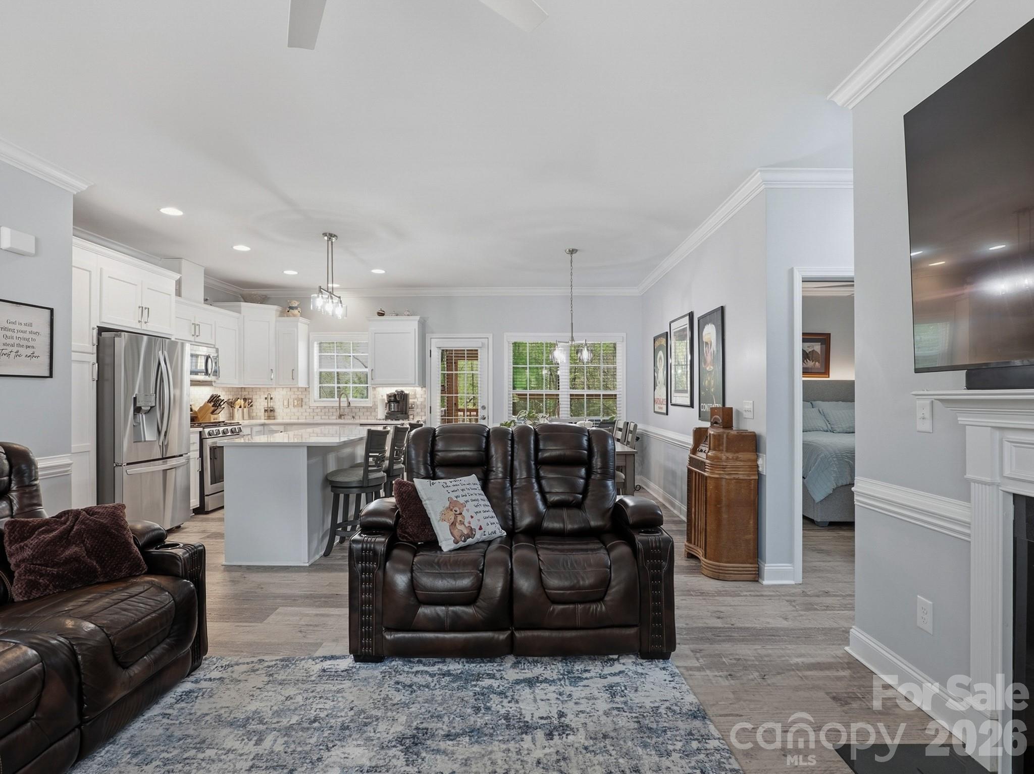 South Lakes - Residential