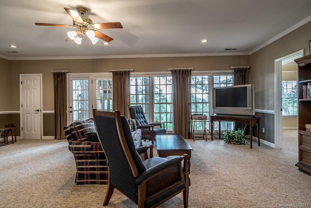 Verdict Ridge - Residential