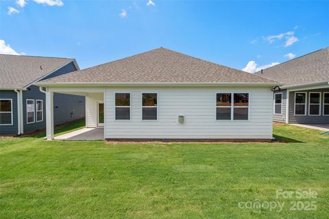 A home in Hendersonville