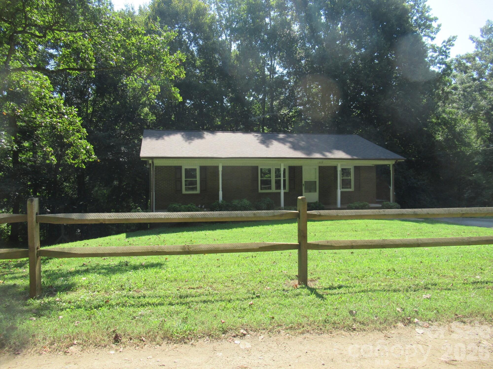 1809 S Industrial Park Road