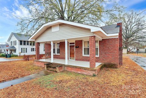 407 W Phifer Street Monroe NC 28110