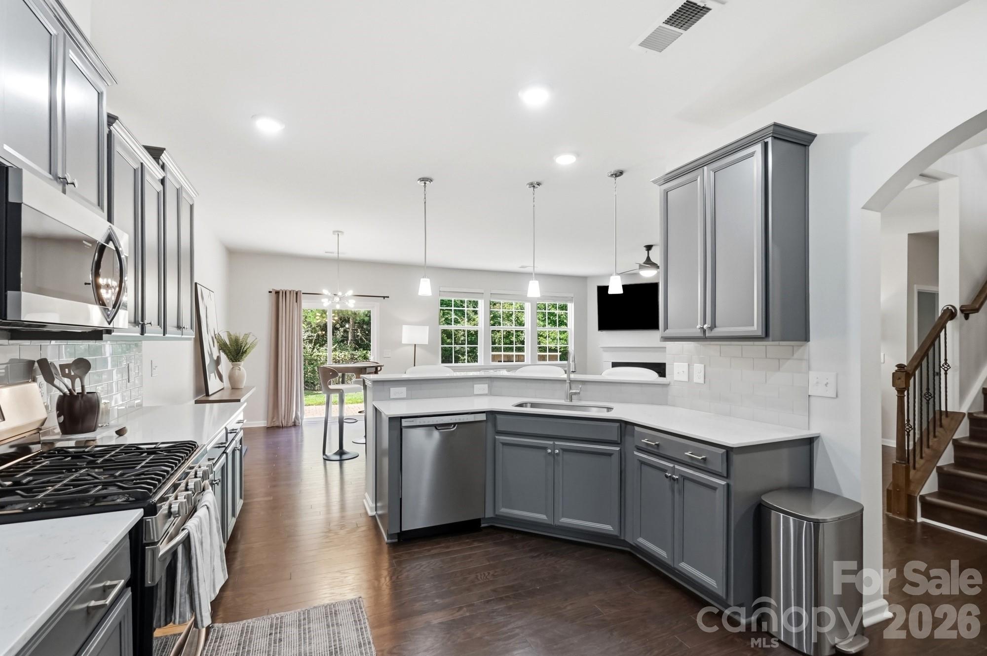 9815 Caledenia Drive