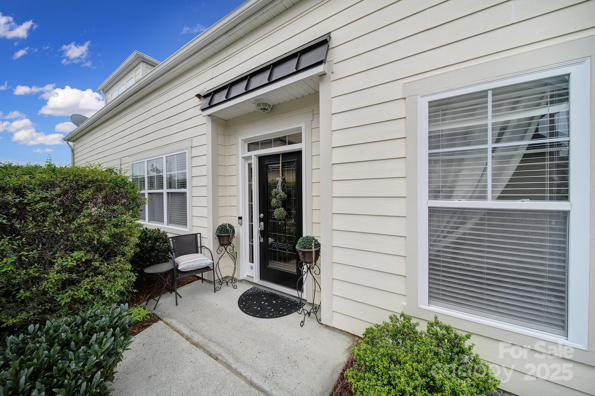 Lake Shore On Lake Wylie - Residential