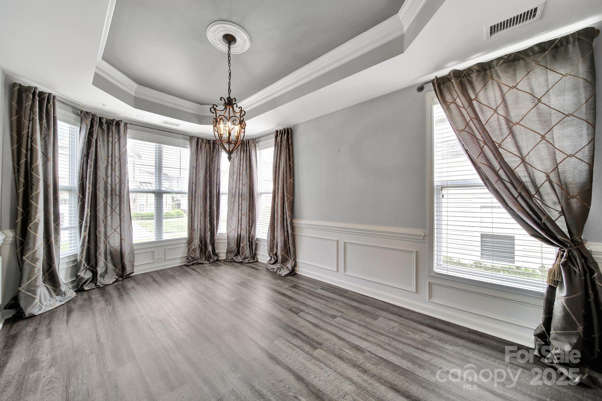 Lake Shore On Lake Wylie - Residential