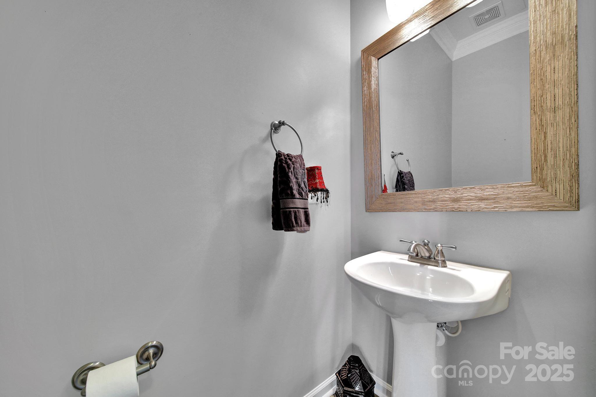 Lake Shore On Lake Wylie - Residential